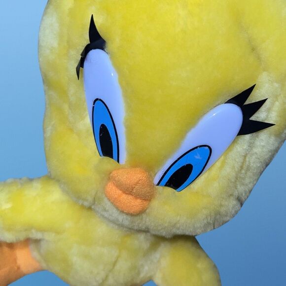 Vintage 1997 Tweety Bird Looney Tunes Warner Bros Plush Stuffed Animal 10” - Picture 5 of 5